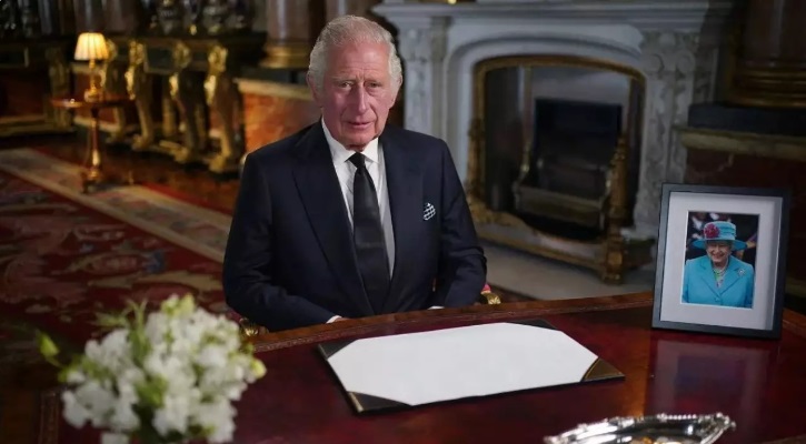 Palacio de Buckingham anuncia Rey Carlos III padece de cáncer
