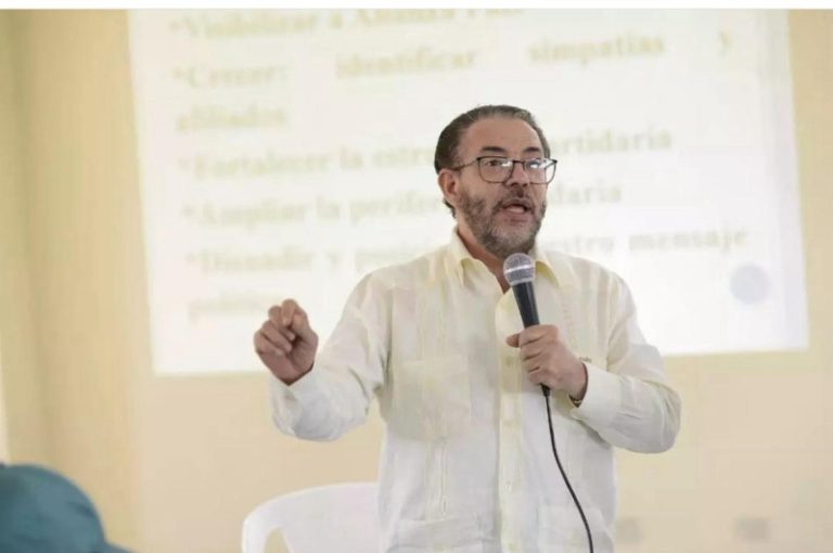 Guillermo Moreno publica spot y le llueven críticas por usar el Senado como locación