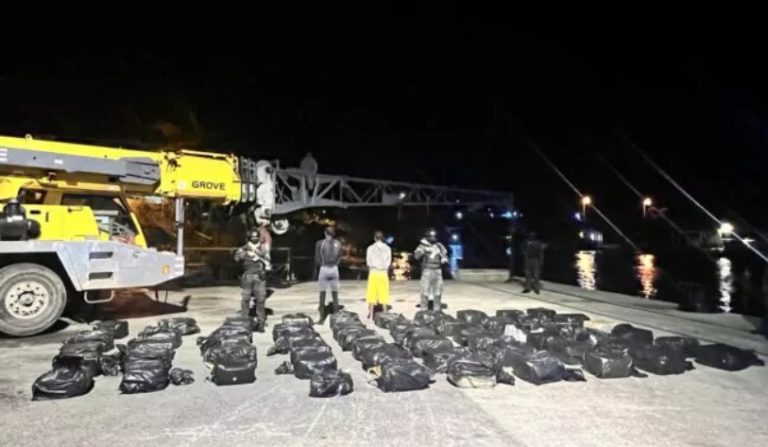 La DNCD incauta 1,407 paquetes de cocaína en las costas de La Romana
