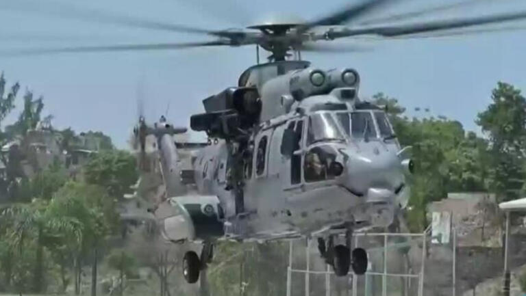 Bandas armadas atacan a tiros helicóptero francés durante evacuaciones en Haití