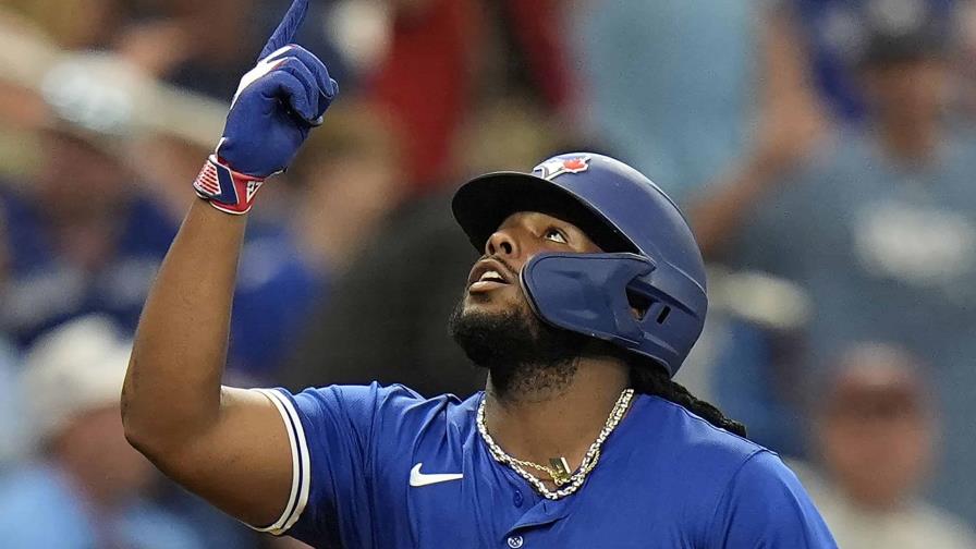 Vladimir Guerrero Jr. comanda la ofensiva de los Azulejos en la victoria de inicio de temporada