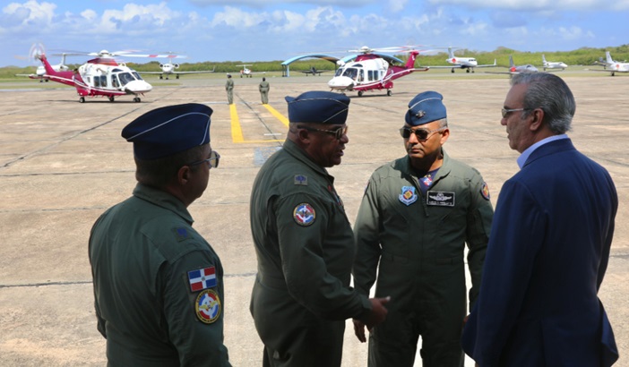 Presidente Abinader encabeza ceremonia recibimiento dos nuevos helicópteros en la FARD