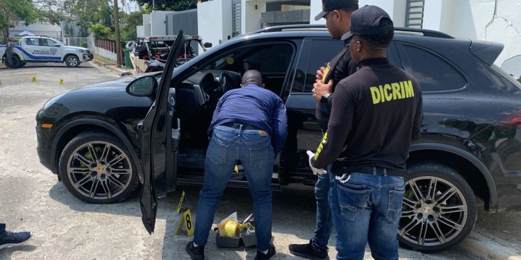 Policía identifica y persigue al autor de heridas de bala causadas a hijo de comerciante José Vegazo en Cotuí