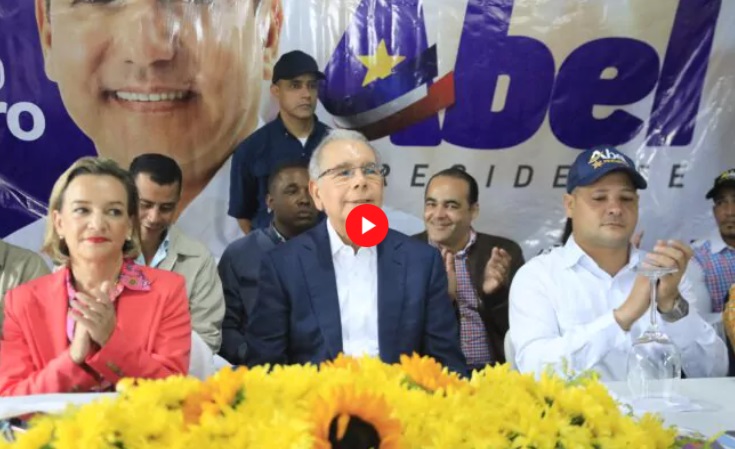 Danilo Medina dice «el Gobierno quisiera que la gente no vote, pero la gente sí votará»