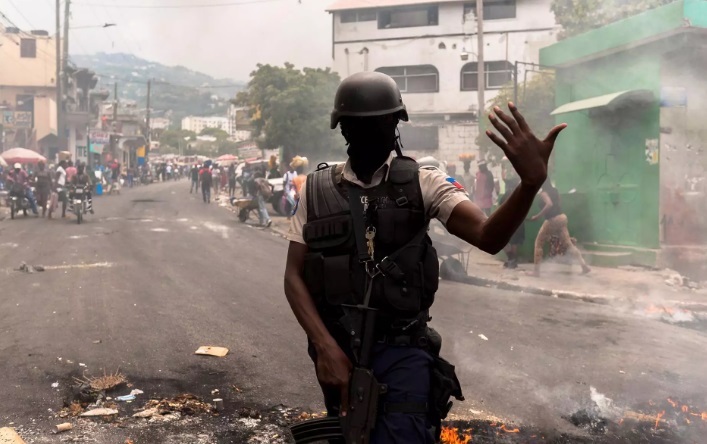 Al menos 20 hondureños en Haití serían evacuados con apoyo de República Dominicana