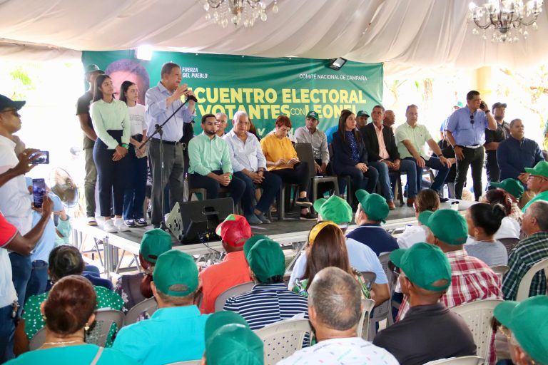 «El PRM lo que quiere es comprar estas elecciones y, no se lo vamos a permitir», dice Leonel