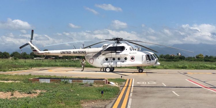 Debido a mal tiempo helicóptero de la ONU aterriza de emergencia en Montecristi