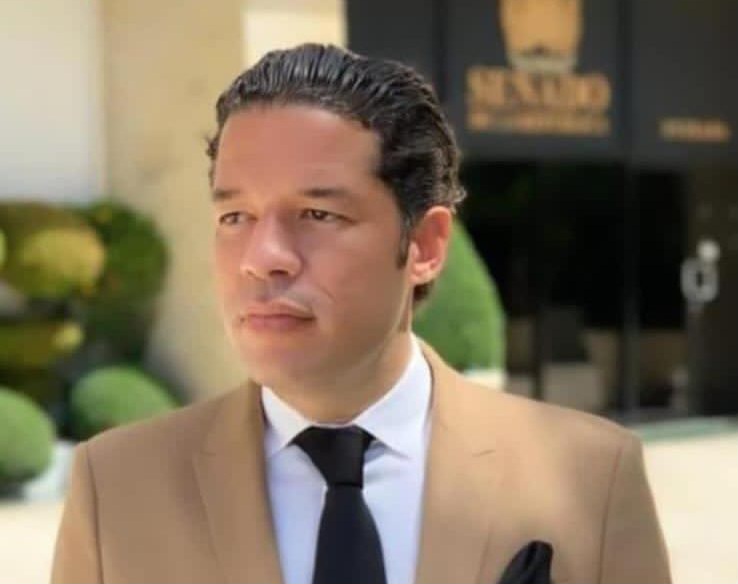 Renuncia alto dirigente del PLD Y exviceministro de juventud