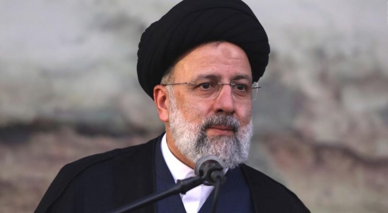 Presidente de Irán amenaza con destruir a Israel