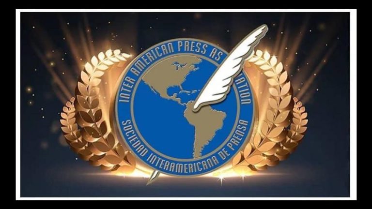 La SIP ve riesgos a la libertad de prensa por ley DNI en República Dominicana