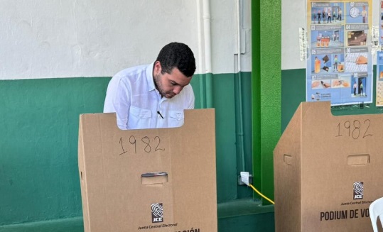 Charlie Mariotti Jr. gana diputación por el PLD en Circ. 1 del Distrito Nacional