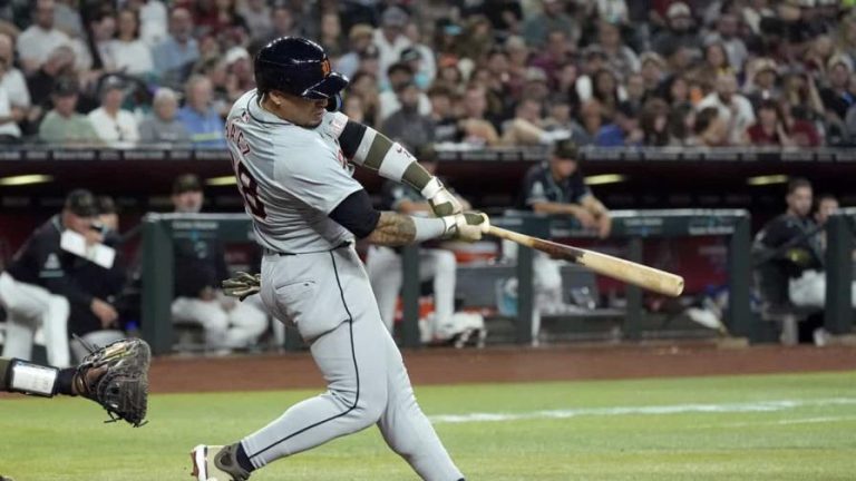 Boricua Báez produce 5, Tigres conectan 17 hits y apalean a Diamondbacks