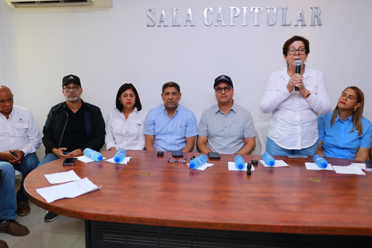 Ministros Limber Cruz e Igor Rodríguez van en auxilio de zonas afectadas por vientos y lluvias