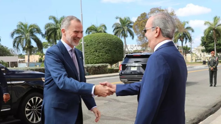 Presidente de España felicita a Abinader por su triunfo electoral 