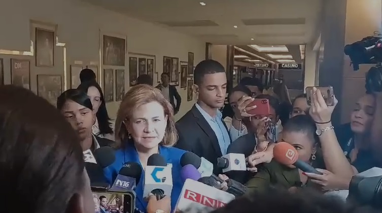 Raquel Peña sobre llamado de Danilo a destruir carpas en elecciones: “Esas carpas no van a estar”