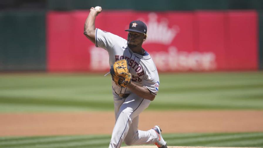 Ronel Blanco regresa de una suspensión para dominar a Atléticos en triunfo de los Astros