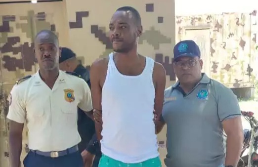 Dintel captura en Pedernales a Nenel Reus, haitiano prófugo de la justicia de su país
