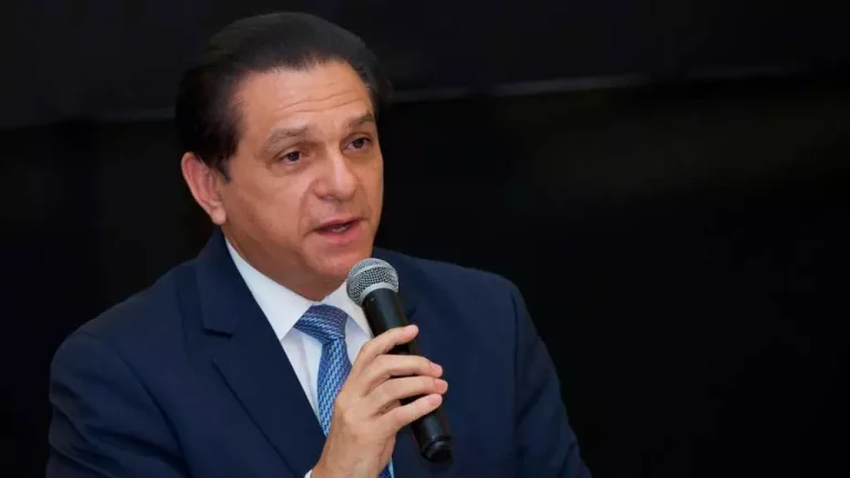 Daniel Rivera toma la delantera frente a Demóstenes Martínez, 62.88% a 22.62 %