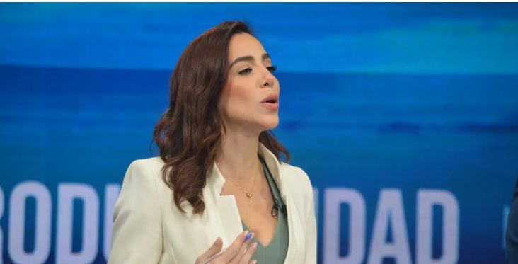 Candidata de la Fuerza del Pueblo denuncia irregularidades en conteo y transmisión de resultados