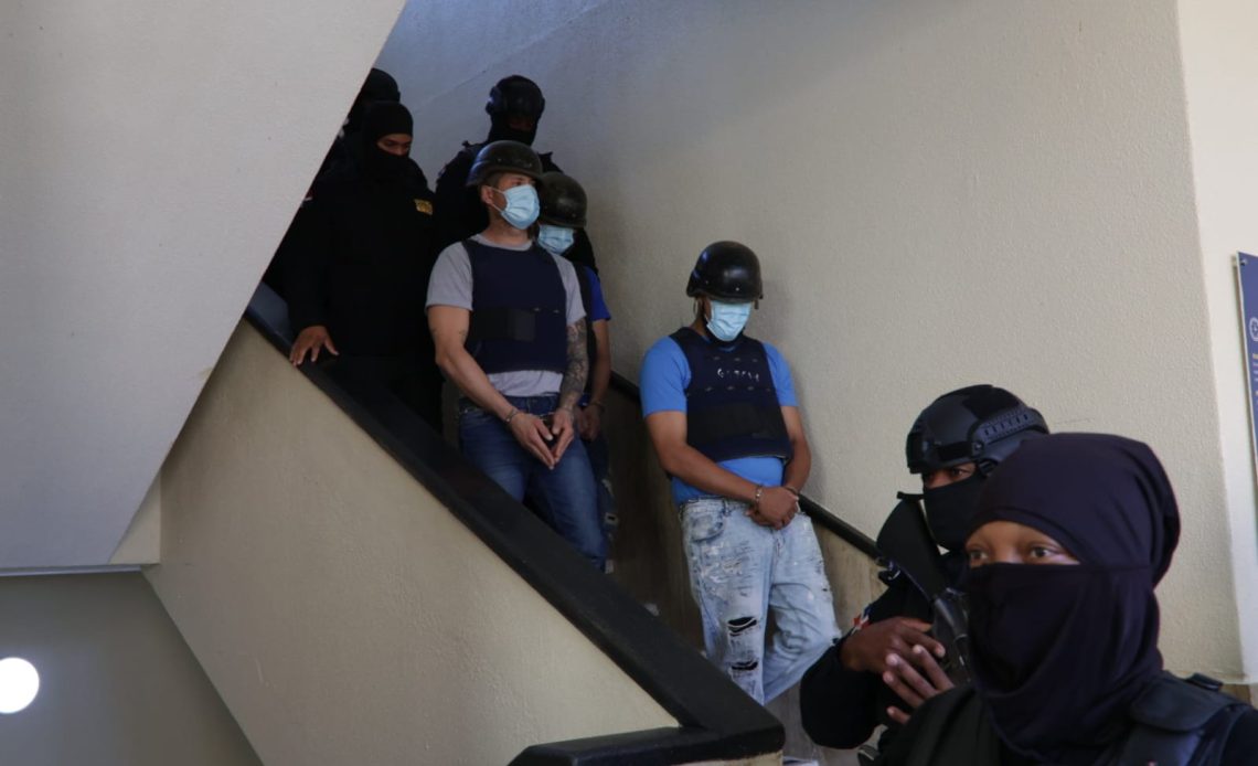 Aplazan por segunda ocasión el conocimiento de coerción a acusados por asalto a Banco Popular