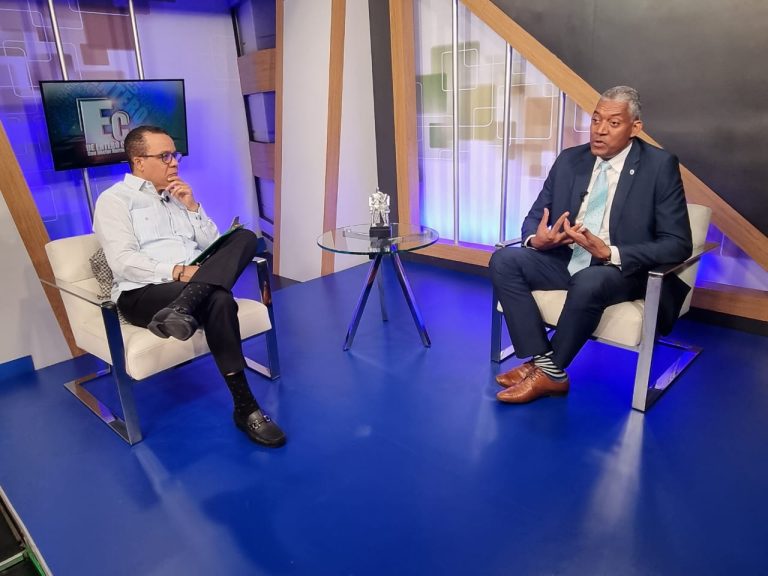 Video- Presidente del CODUE clama se pongan candados para proteger la vida y la familia en modificación Constitucional