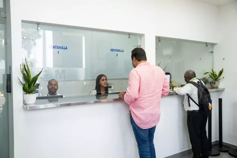 Migración agiliza aprobación de permisos a menores para viajar