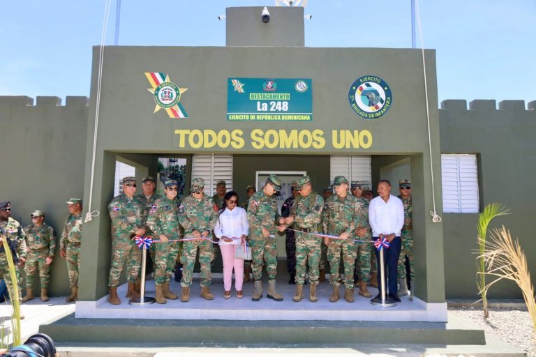 Ejército reinaugura Fortaleza “El Rodeo” y las nuevas instalaciones del Destacamento “248” en Jimaní, provincia Independencia