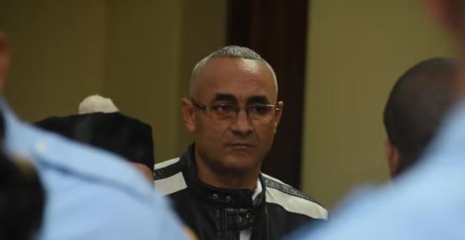 El martes tribunal decide si condena a 30 años exregidor por muerte de choferes