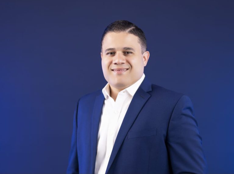 Presidente Abinader emite decreto que designa nuevo director del INDOCAL