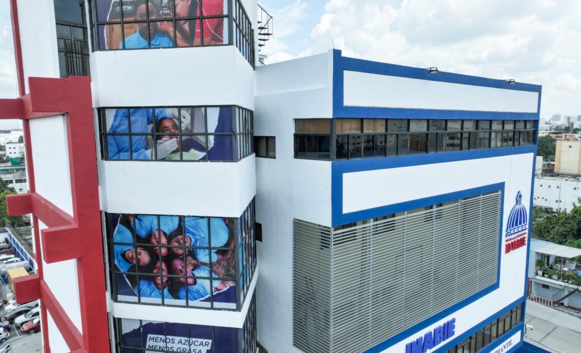 Inabie culmina adjudicaciones de almuerzo para próximos años escolares