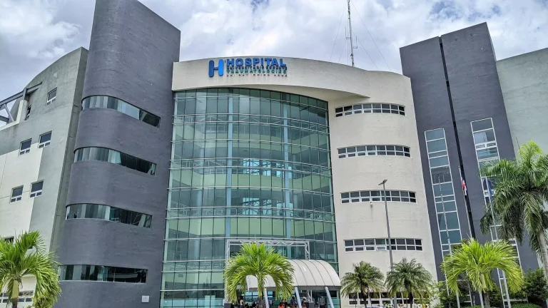 Hospital Ney Arias Lora activa Comité de Emergencias ante pronósticos de Beryl