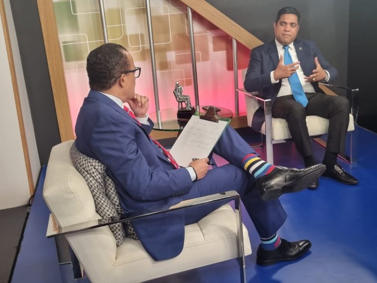 Video- Pide Abinader extender fideicomiso mercados SD a otros territorios y servicios municipalidad