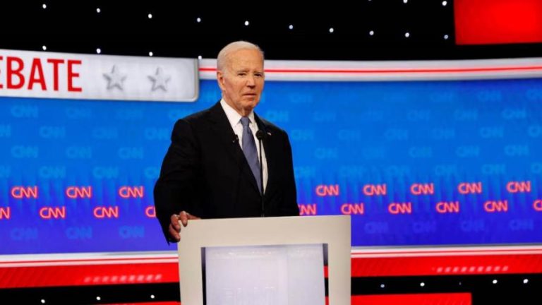Biden reconoce que «casi se queda dormido» en el debate contra Trump