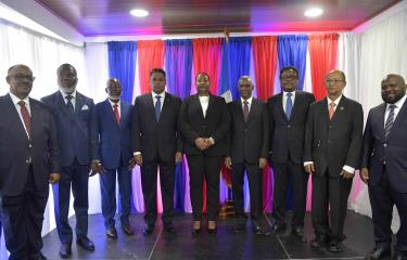 Investigan tres miembros del Consejo Presidencial de Haití por presunta corrupción