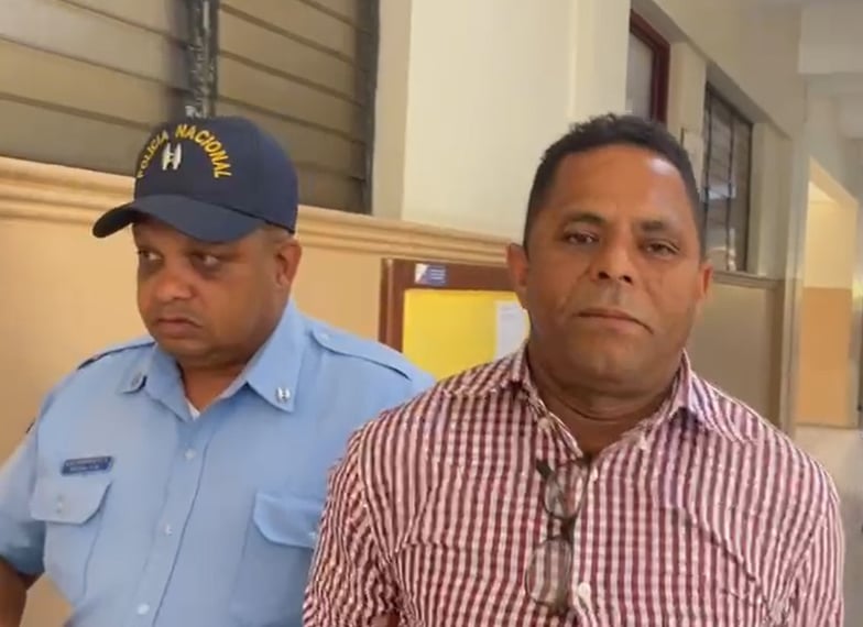 Dictan prisión preventiva a abogado por agredir a su pareja con martillo