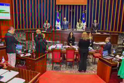 Senado aprueba en segunda lectura Código Penal; tres causales quedan fuera