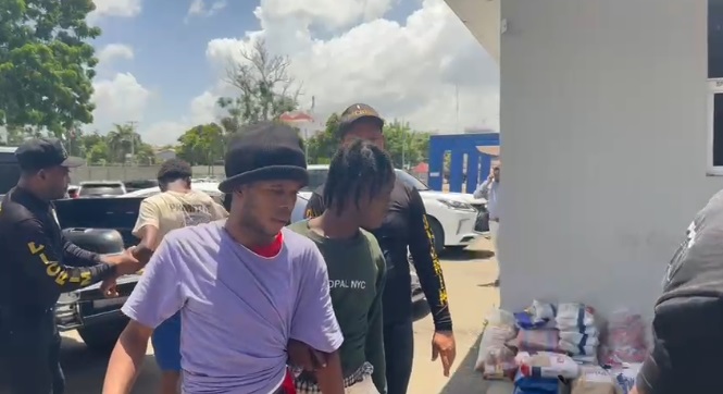 Policía someterá miembros de la banda 400 Mawozo que atracaban en Santiago de los Caballeros