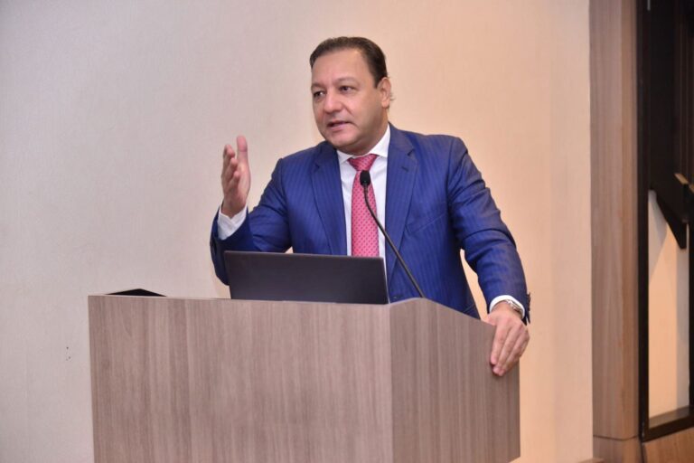 Abel Martínez: “La crisis migratoria haitiana en República Dominicana es un desafío inminente para la nación”