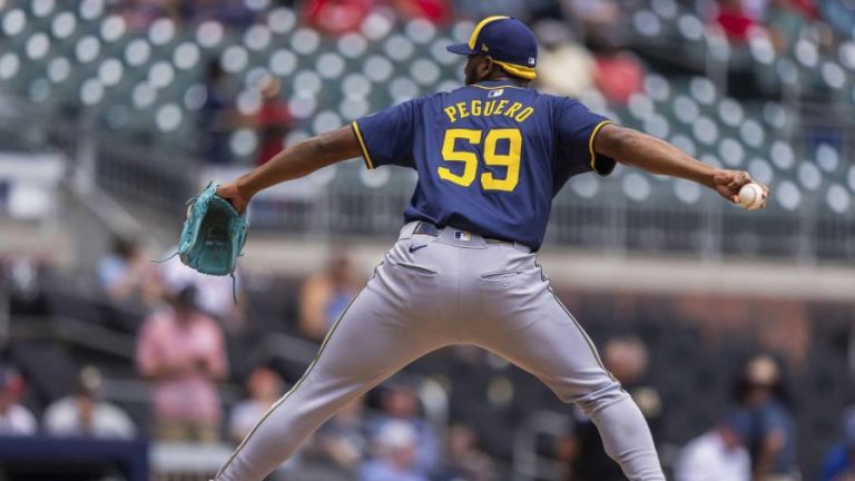 Antonio Peguero se queda con la victoria y Cerveceros barren a Bravos