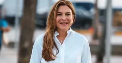 Carolina Mejía dice es una sorpresa la respuesta de la población al intercambio de Pásticos por útiles escolares