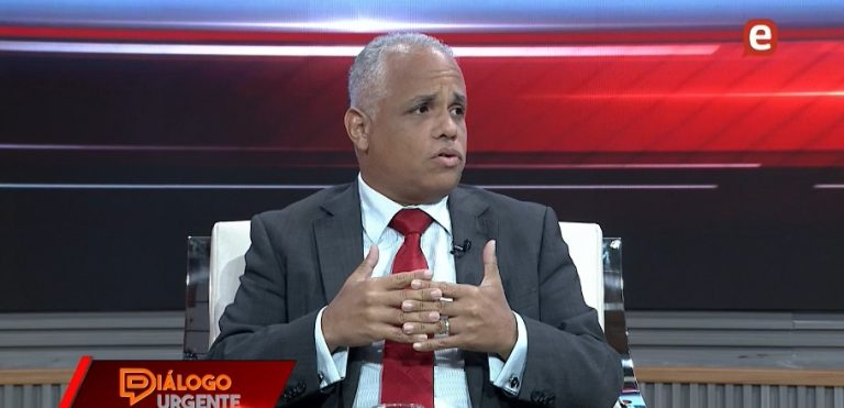 Dirigente de la Fuerza del Pueblo asegura Presidente Abinader busca una contrarreforma constitucional