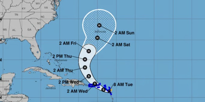 Tormenta tropical Ernesto podría convertirse en huracán este jueves