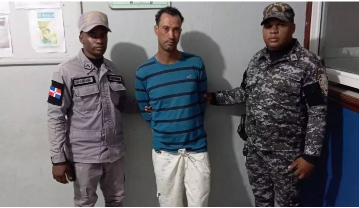 Capturan hombre que mató expareja en un hotel de la Zona Colonial