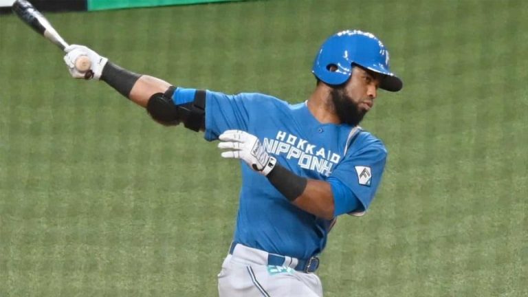 Estrellas Orientales firman Arismendy Alcántara como agente libre