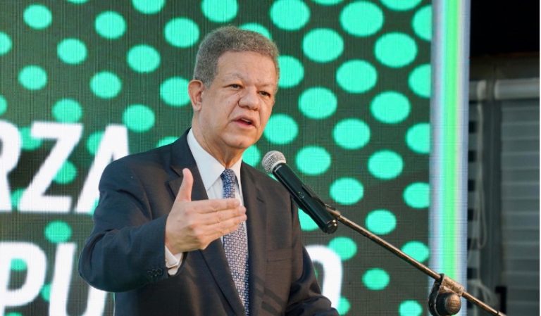 Leonel Fernández desmonta cifras de crecimiento económico presentadas por Abinader