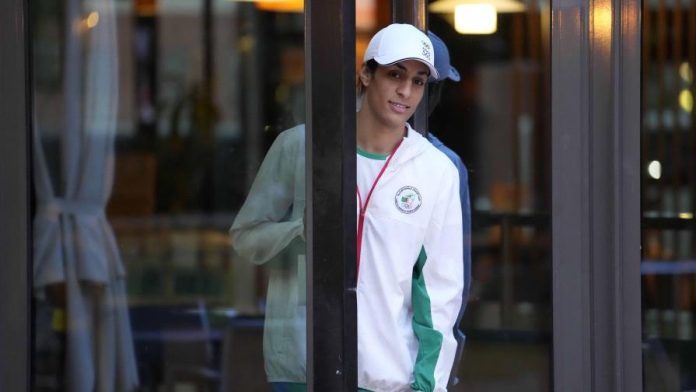 La boxeadora Imane Khelif pide