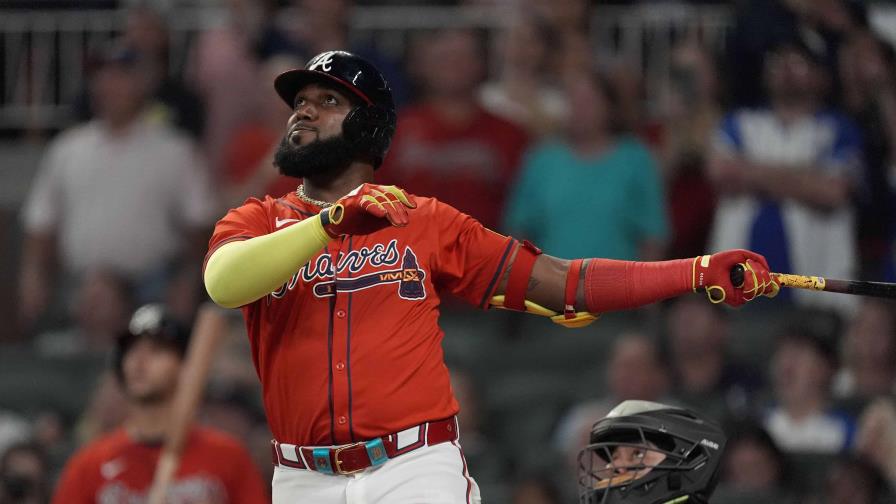 Ozuna y Arcia impulsan triunfo de Bravos ante Marlins, su sexto triunfo en 7 juegos