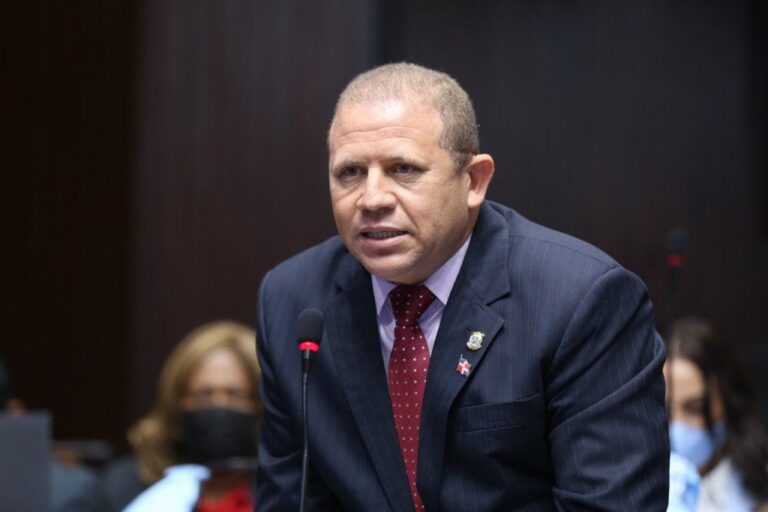 La “fatiga gubernamental” es el principal obstáculo para mejorar servicios públicos, asegura el diputado Rafael Castillo