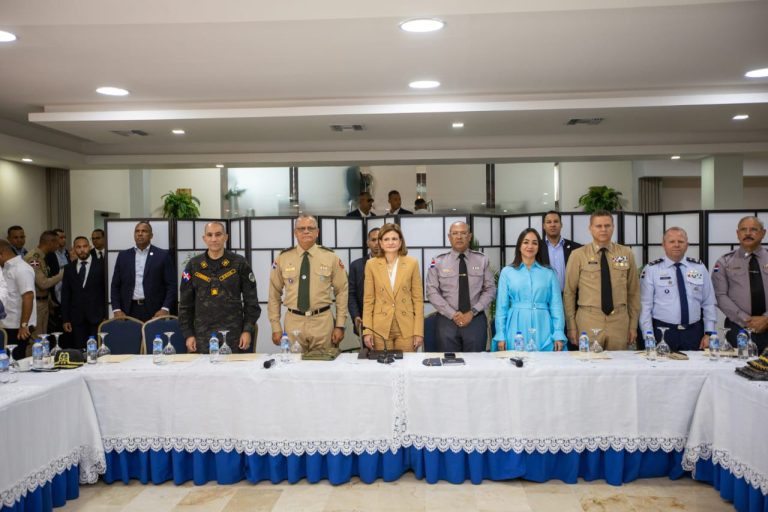 Raquel Peña lidera primera reunión de Seguridad Ciudadana del nuevo periodo de gobierno