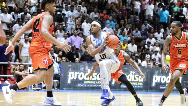 Titanes barren a Cañeros y están de regreso en la final de la LNB